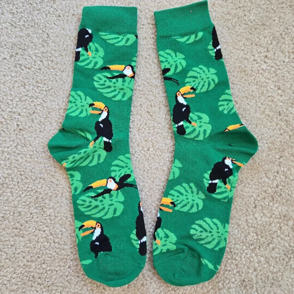 New women's toucan tropical bird socks